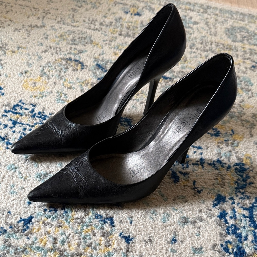 Cathy Jean Classic Black Heels